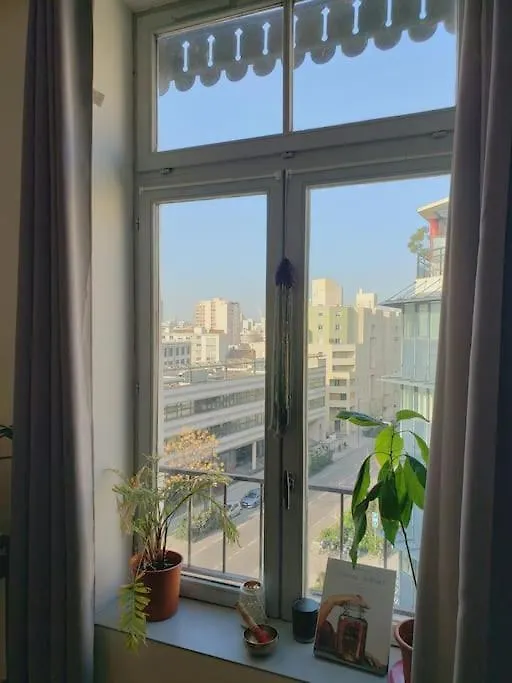 Logement Chaleureux - Metro Flachet Villeurbanne France